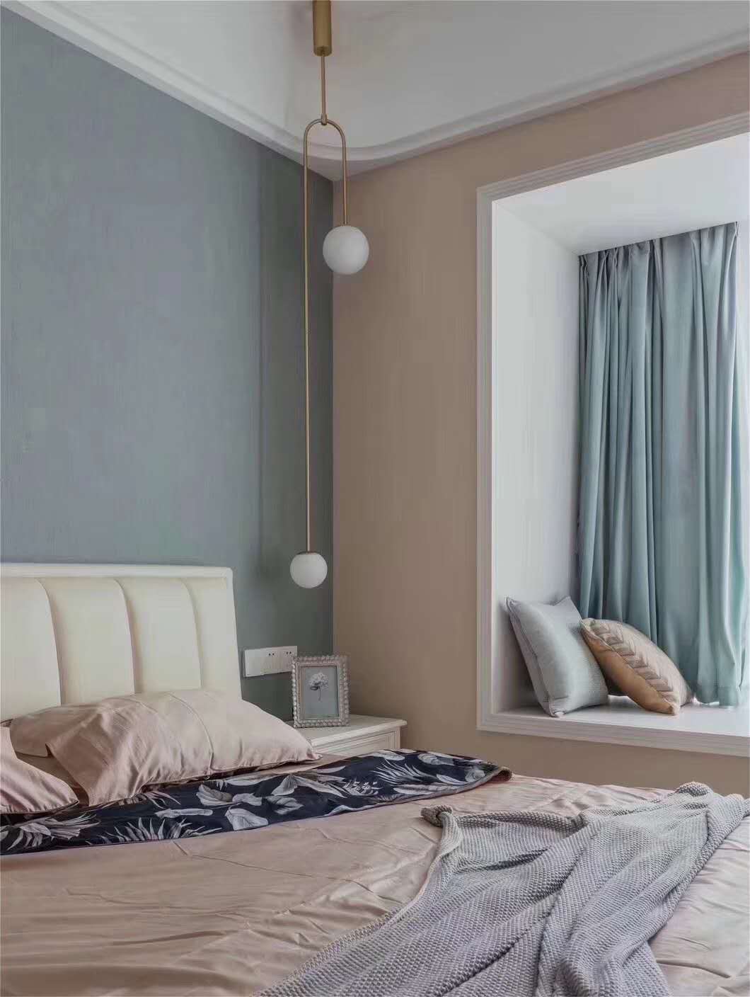 星海岸三居126平米现代简约风格装修案例-主卧 星海岸三居126平米现代简约风格装修案例-主卧